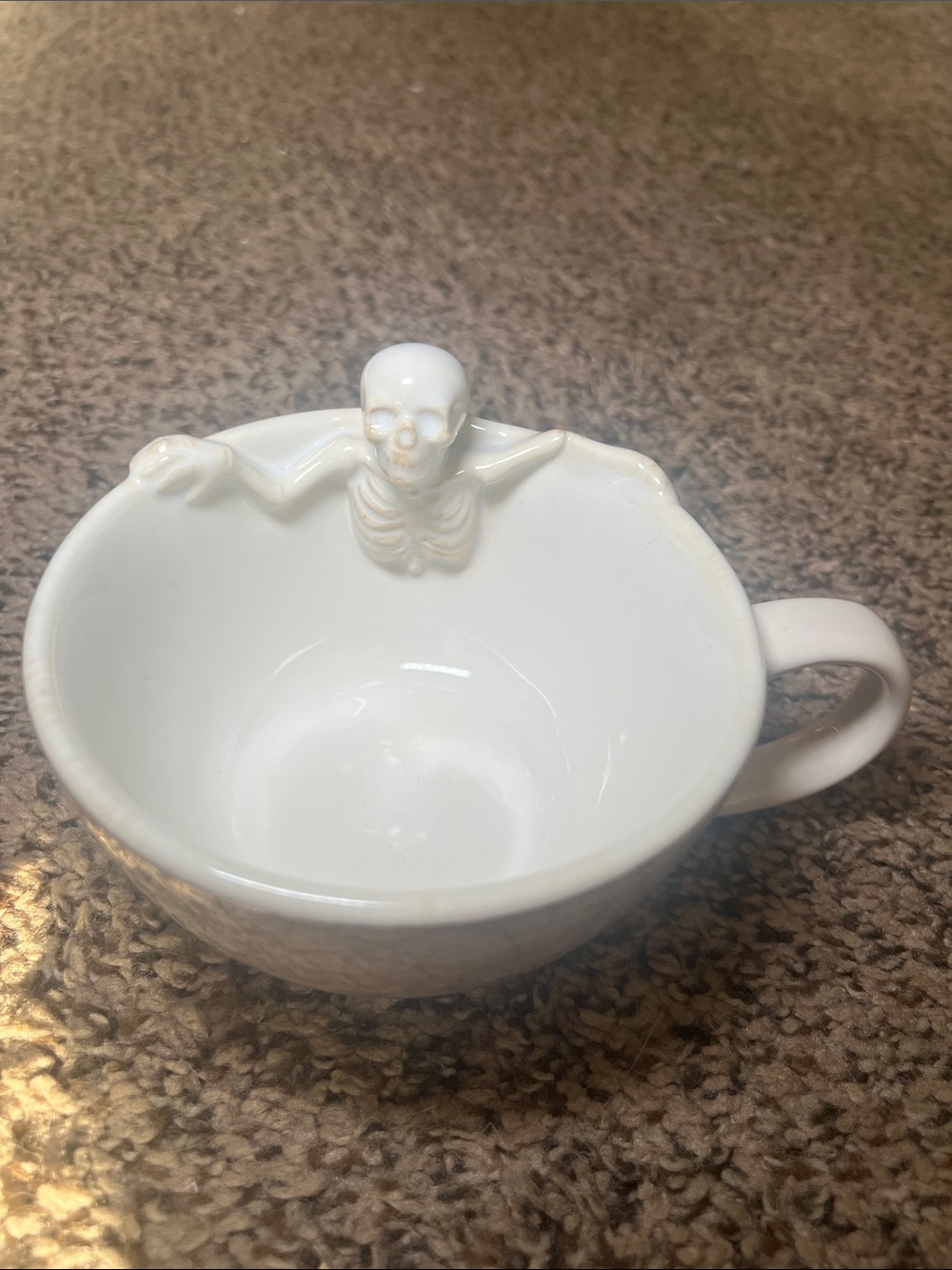 White Ceramic Skeleton Handle Mug - Decorative Home Dining Cup